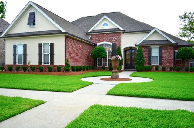 Two-story, four bedroom home -Houma, LA