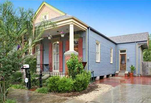 Nicely renovated single home with lots of architectural features - Bywater | Latter & Blum Inc./REALTORS