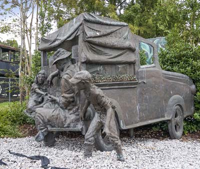 Bronze sculpture tells the story of Ponchatoula strawberries. 